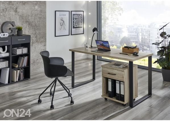 Laatikosto pyörillä Home
