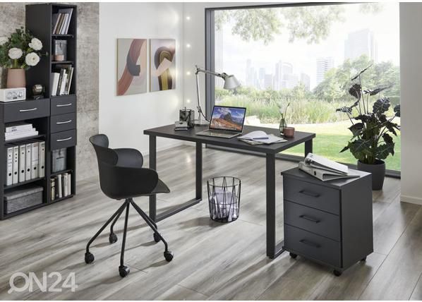 Laatikosto pyörillä Home