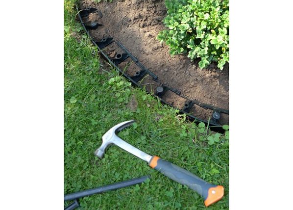 Pientareen reunus PLASTBORT 7,9x100 cm, 18 kpl
