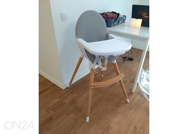 Syöttötuoli Britton Fika