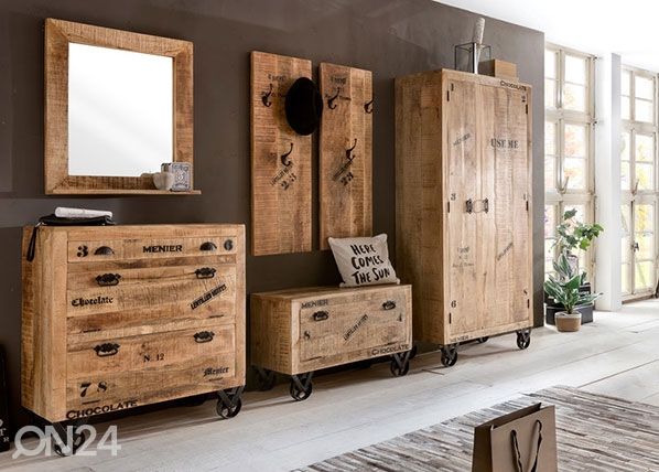 Vaatekaappi Rustic