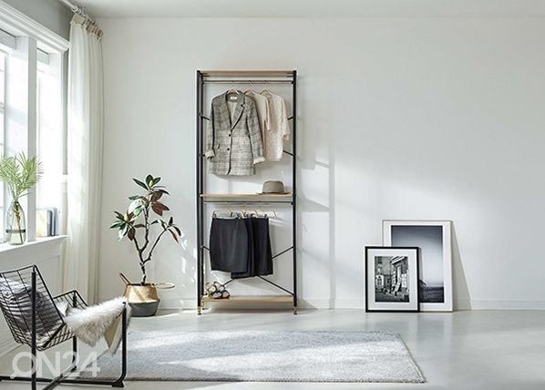 Vaatesäilytysjärjestelmä / naulakko