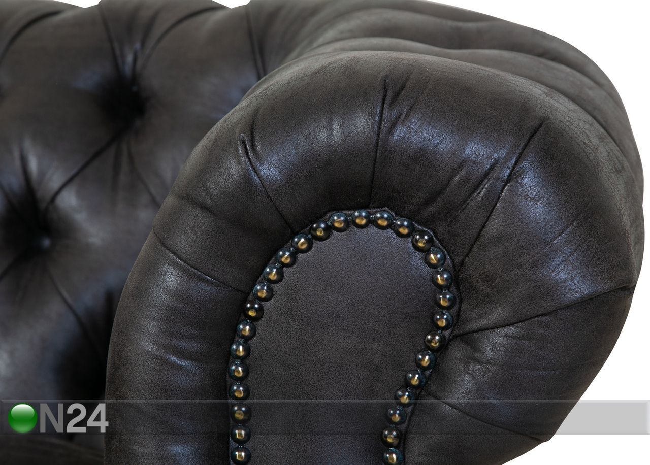 2-istuttava sohva Chesterfield kuvasuurennos
