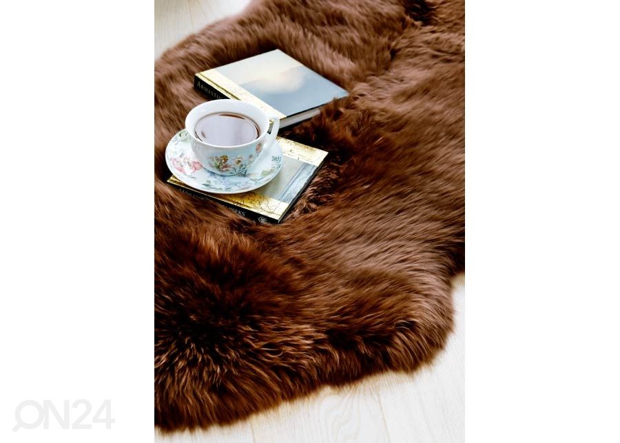 Aito lampaantalja British natural brown 60x90 cm kuvasuurennos