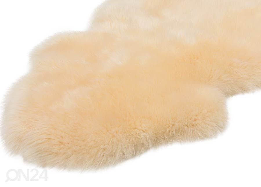 Aito lampaantalja Merino cream M ±60x90 cm kuvasuurennos