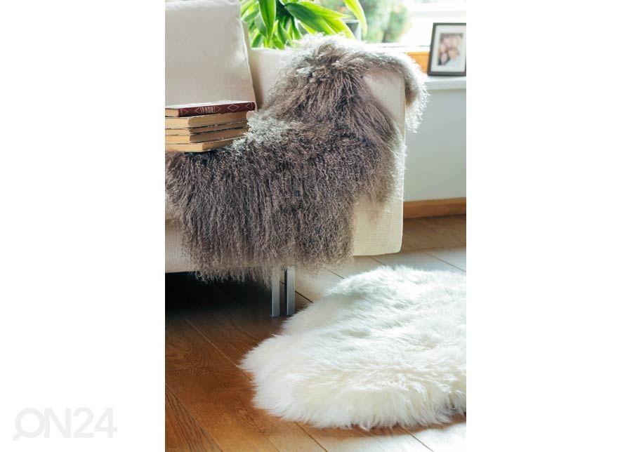 Aito lampaantalja Merino natural white Octo ±170x180 cm kuvasuurennos