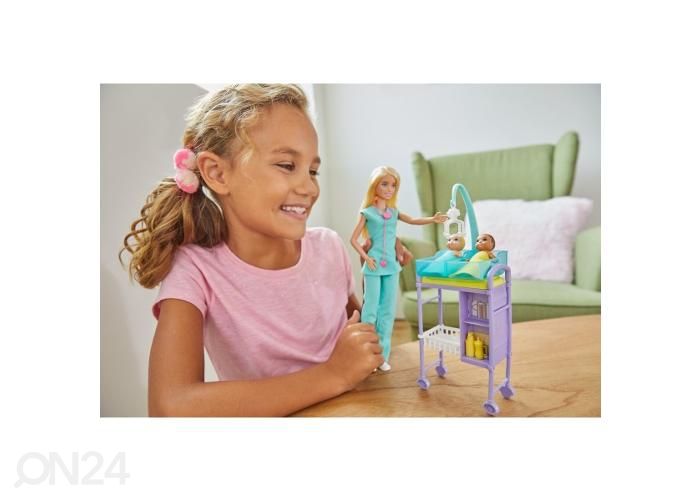Barbie vauvalääkäri kuvasuurennos