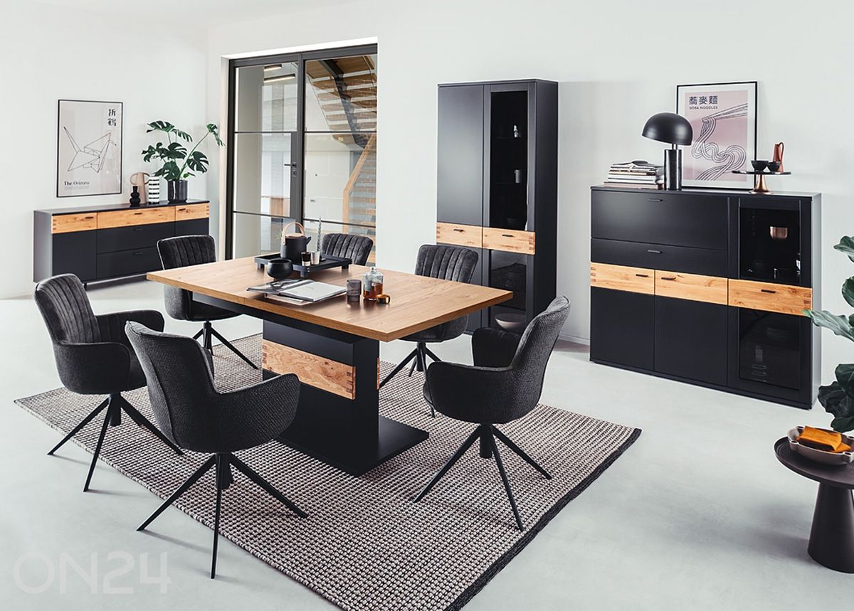 Kaappi Cesana kuvasuurennos