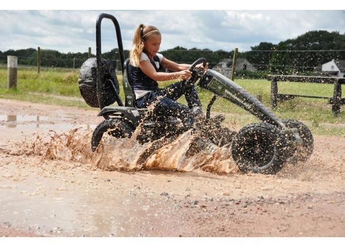 Karting-auto BERG GO- Jeep Revolution BFR kuvasuurennos