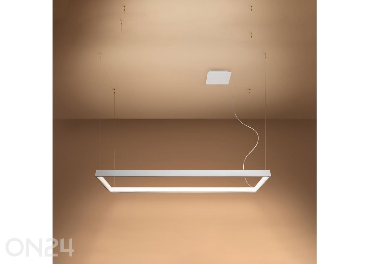 Kattovalaisin Tuula L 3000K kuvasuurennos