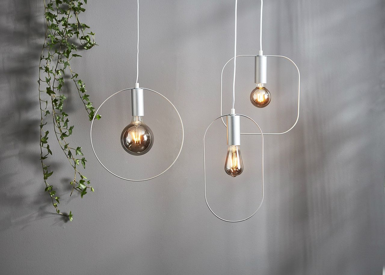 Koristeellinen LED-lamppu E27 2W kuvasuurennos