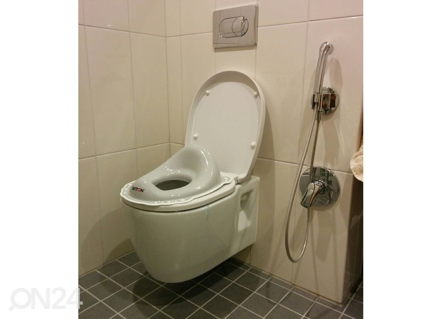 Kumireunainen wc-istuin BRITTON kuvasuurennos