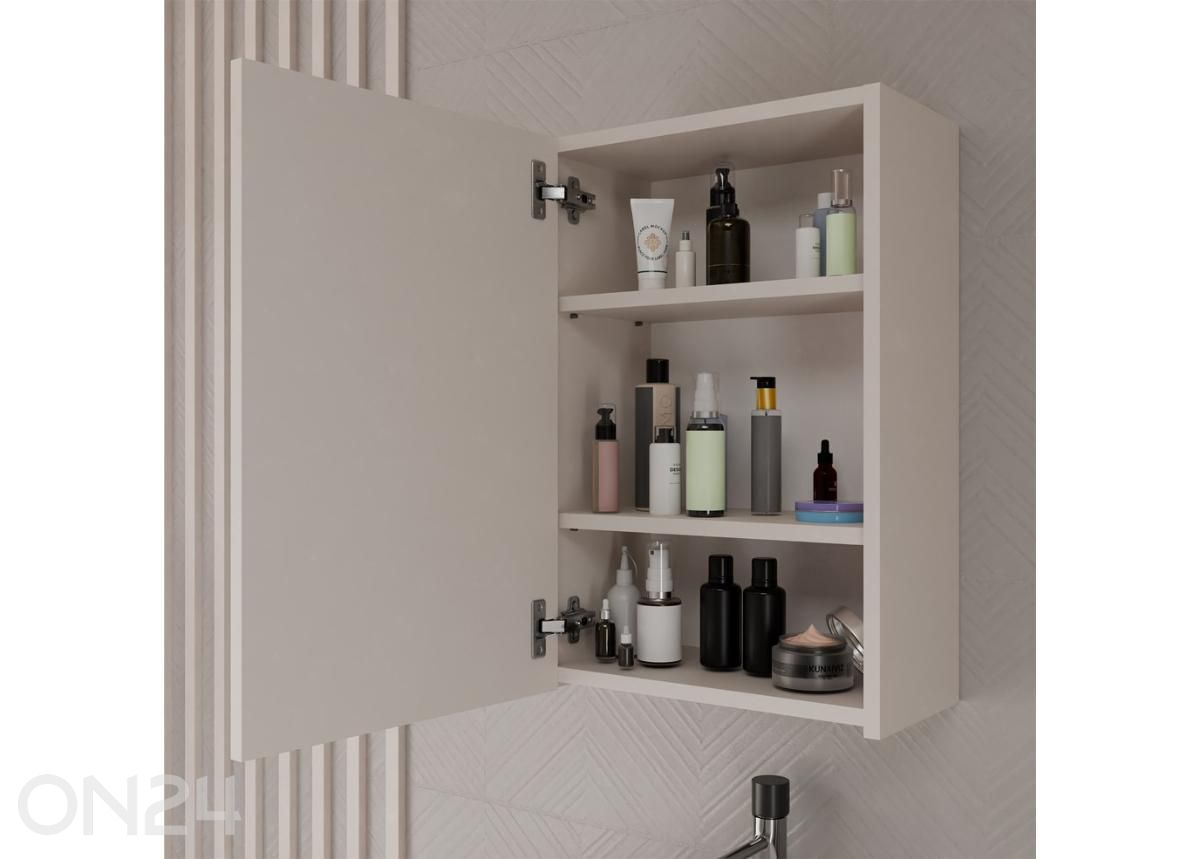 Kylpyhuoneen kaappi peilillä kuvasuurennos