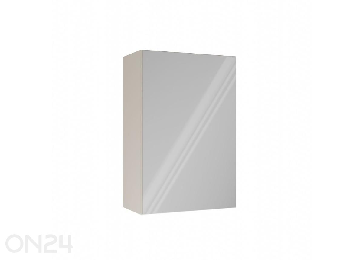 Kylpyhuoneen kaappi peilillä kuvasuurennos