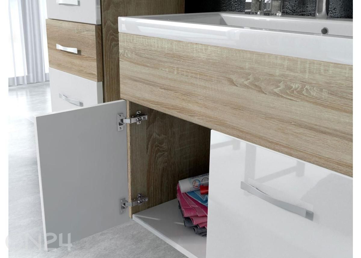 Kylpyhuoneen kokonaisuus Alba kuvasuurennos