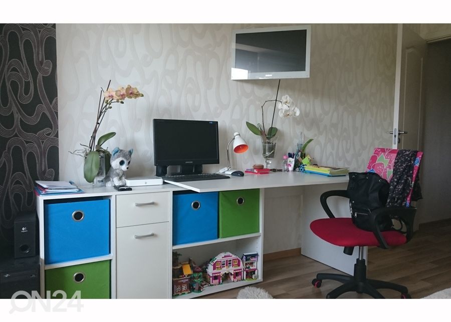 Laatikko COMBEE kuvasuurennos