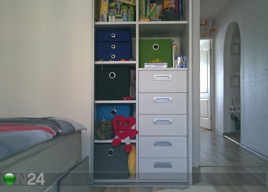 Laatikosto MEGA 31 kuvasuurennos