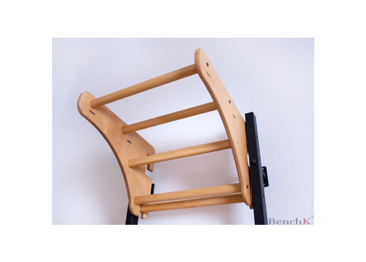 Leuanvetotanko puolapuihin BenchK 211 kuvasuurennos