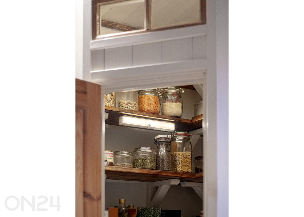 Liiketunnistimella varustettu huonekalovalaisin kuvasuurennos