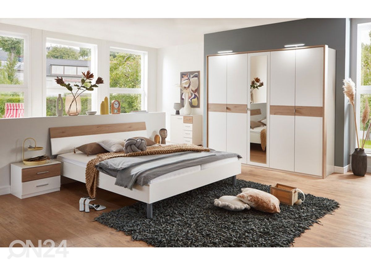 Lipasto Budapest 81 cm kuvasuurennos