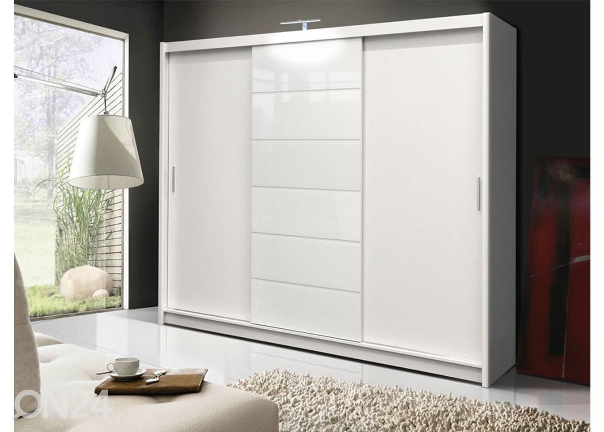 Liukuovikaappi 250 cm + LED kuvasuurennos