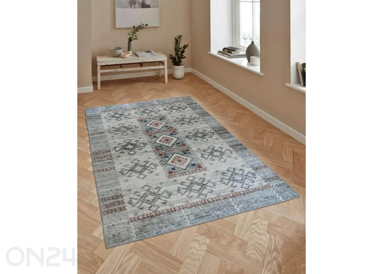 Matto Aydin 38 kuvasuurennos