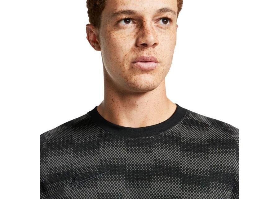 Miesten jalkapallopaita Nike Academy Pro Top SS M CD1072-010 kuvasuurennos