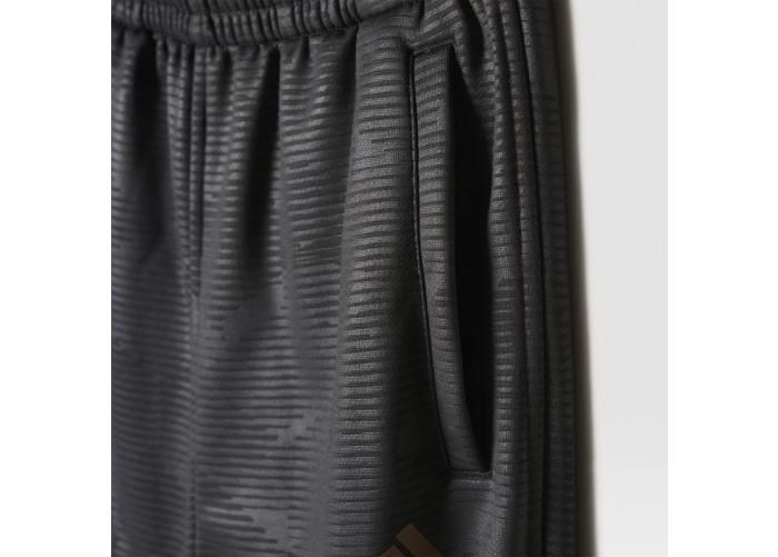Miesten verryttelyhousut Adidas District Knitted Pant M kuvasuurennos