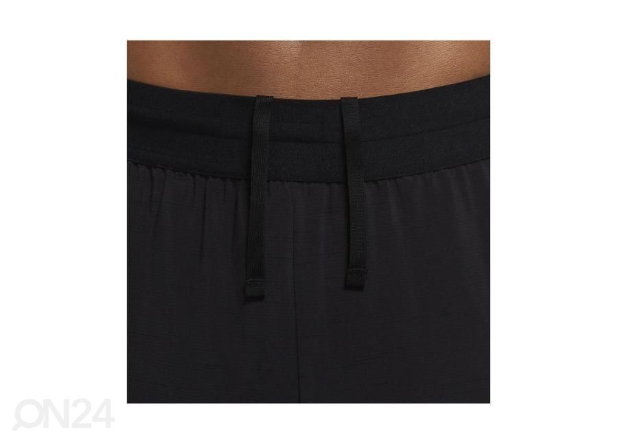 Miesten verryttelyhousut Nike Yoga kuvasuurennos