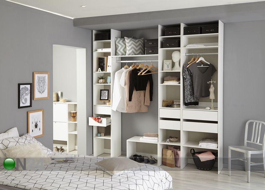 Moduuli vaatetangolla EASY DRESS kuvasuurennos