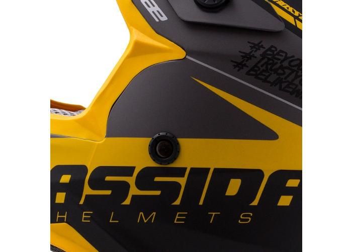 Motocross kypärä Cassida Libor Podmol kuvasuurennos