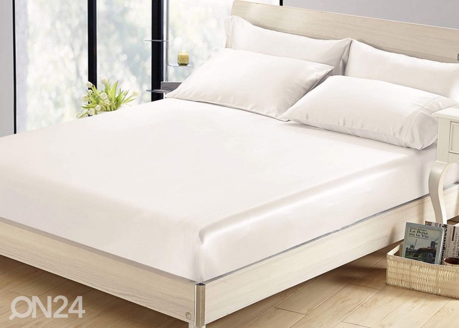 Muotoonommeltu silkkilakana 90x200 cm kuvasuurennos