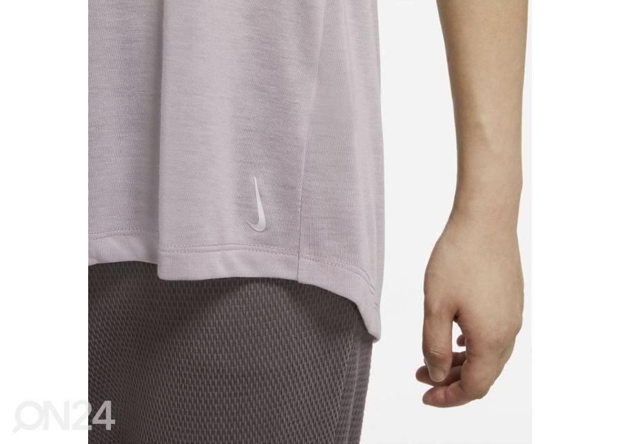 Naisten hihaton treenipaita Nike Yoga Dri-FIT kuvasuurennos