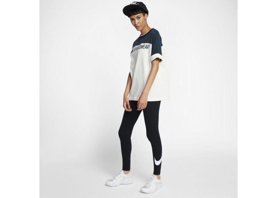 Naisten treenileggingsit Nike NSW Leggins Club Logo 2 W 815997 010 kuvasuurennos