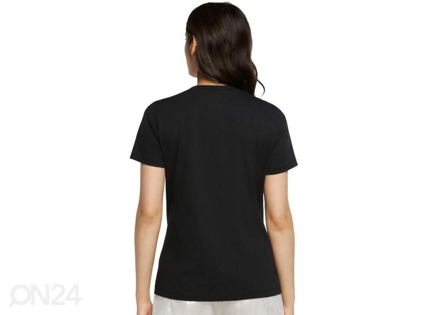 Naisten treenipaita Nike NSW Essntl Tee Ss Crew Lbr kuvasuurennos