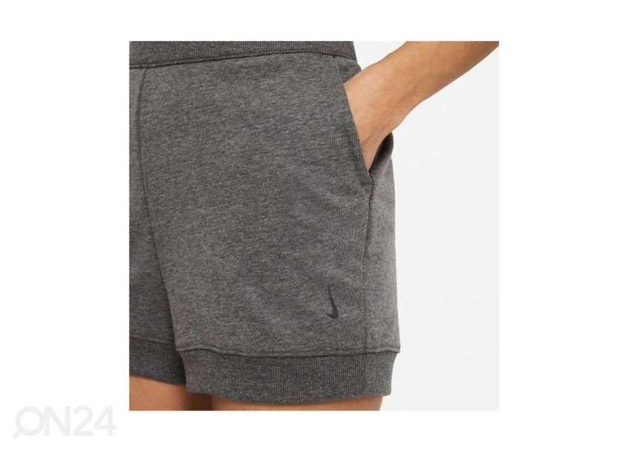 Naisten treenishortsit Nike Yoga French Terry kuvasuurennos