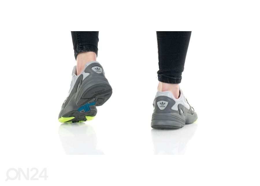Naisten vapaa-ajan kengät Adidas Falcon kuvasuurennos