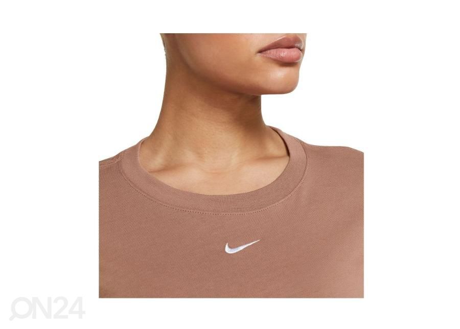 Naisten vapaa-ajan paita Nike NSW Essentials kuvasuurennos