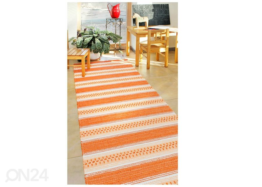 Narma muovimatto Runö orange 70x350 cm kuvasuurennos