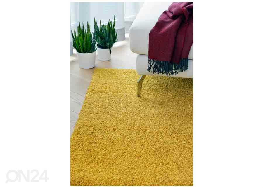 Narma pitkäkarvainen matto Spice™ keltainen 67x133 cm kuvasuurennos
