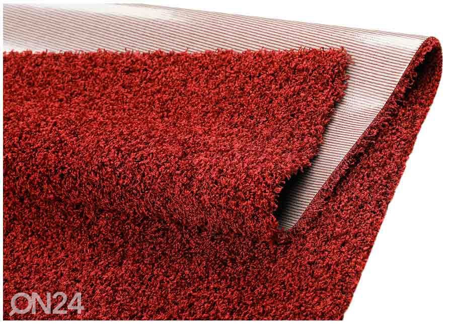 Narma pitkäkarvainen matto Spice™ punainen 67x133 cm kuvasuurennos