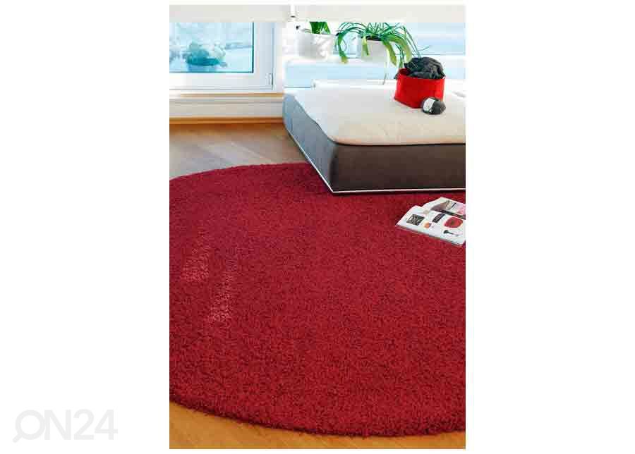 Narma pitkäkarvainen matto Spice™ punainen pyöreä Ø 133 cm kuvasuurennos