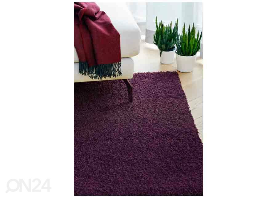 Narma pitkänukkainen matto Spice™ luumu 300x400 cm kuvasuurennos