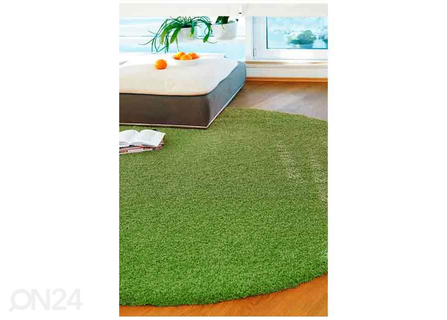 Narma pitkänukkainen matto Spice™ vihreä pyöreä Ø 133 cm kuvasuurennos