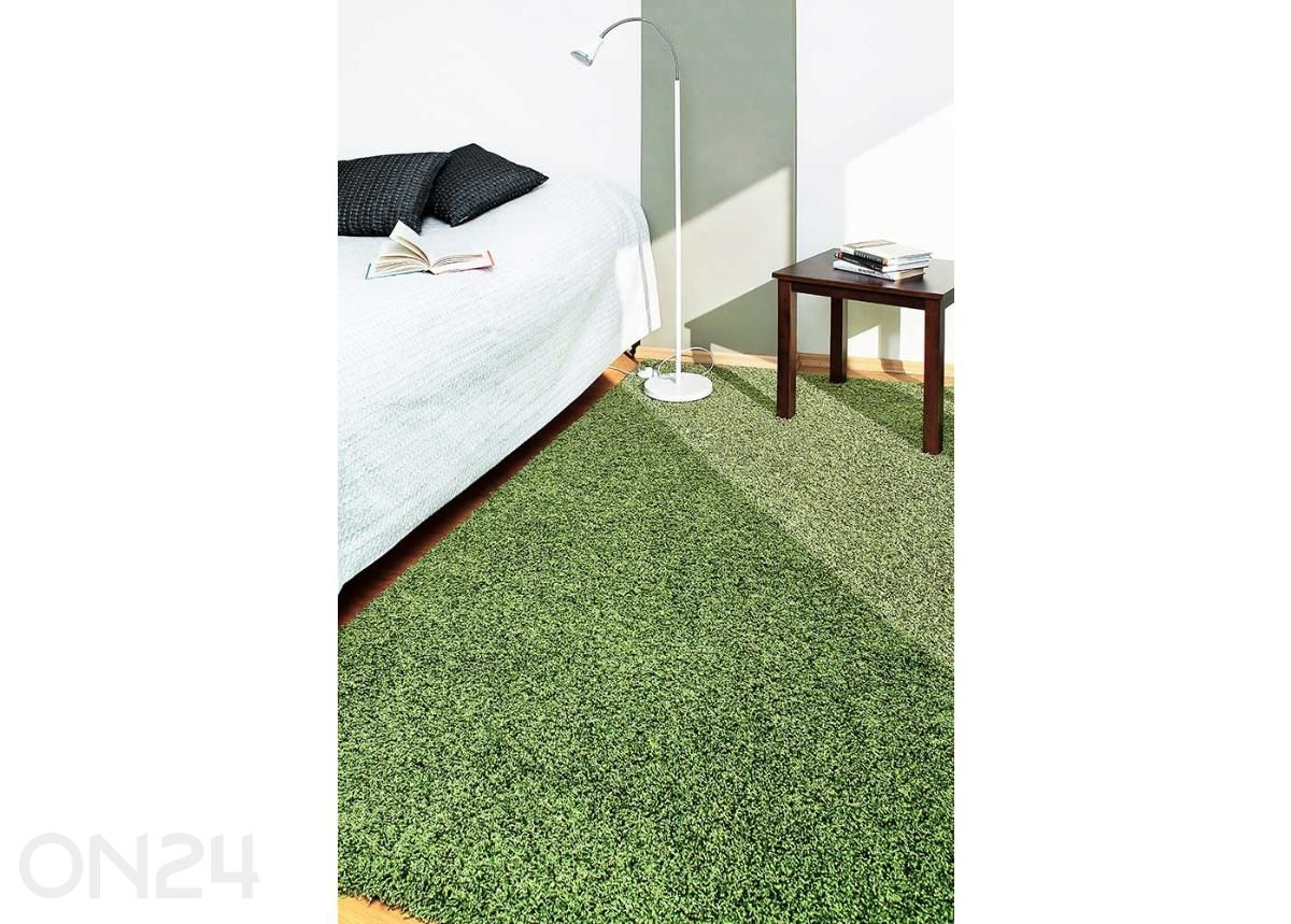 Narma pitkänukkainen matto Spice™ vihreä pyöreä Ø 133 cm kuvasuurennos