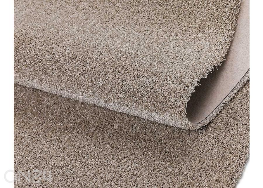Narma röyhelöinen tuftattu matto Sweet™ beige pyöreä Ø 133 cm kuvasuurennos