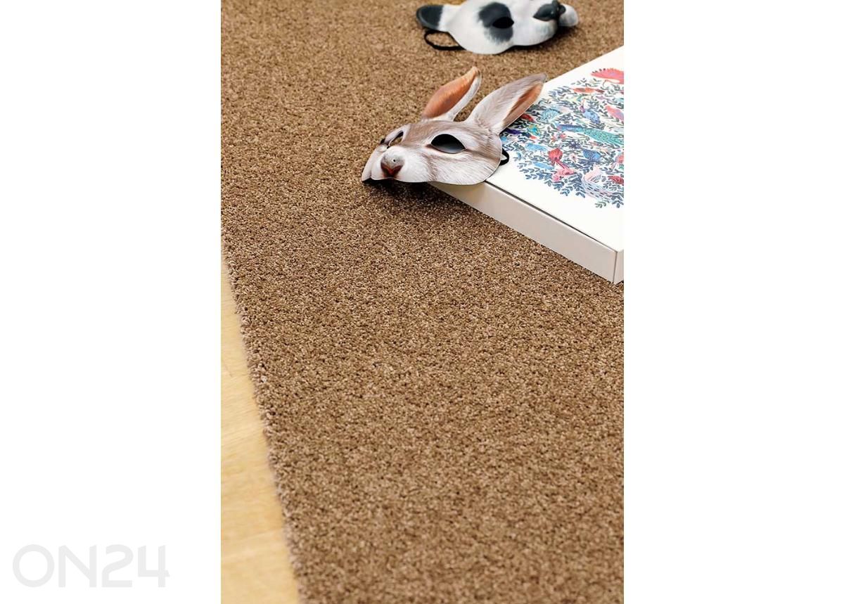 Narma röyhelöinen tuftattu matto Sweet™ kullanvärinen 200x300 cm kuvasuurennos