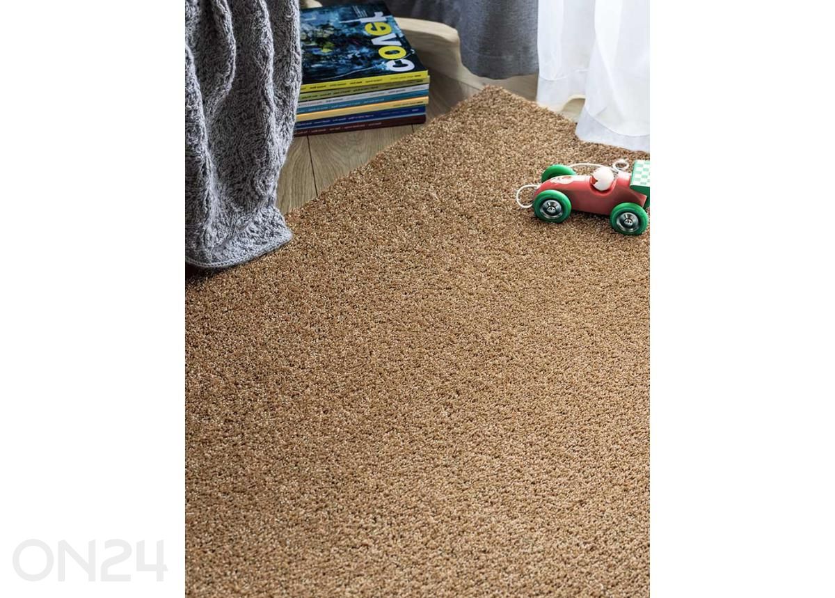 Narma röyhelöinen tuftattu matto Sweet™ kullanvärinen 67x133 cm kuvasuurennos