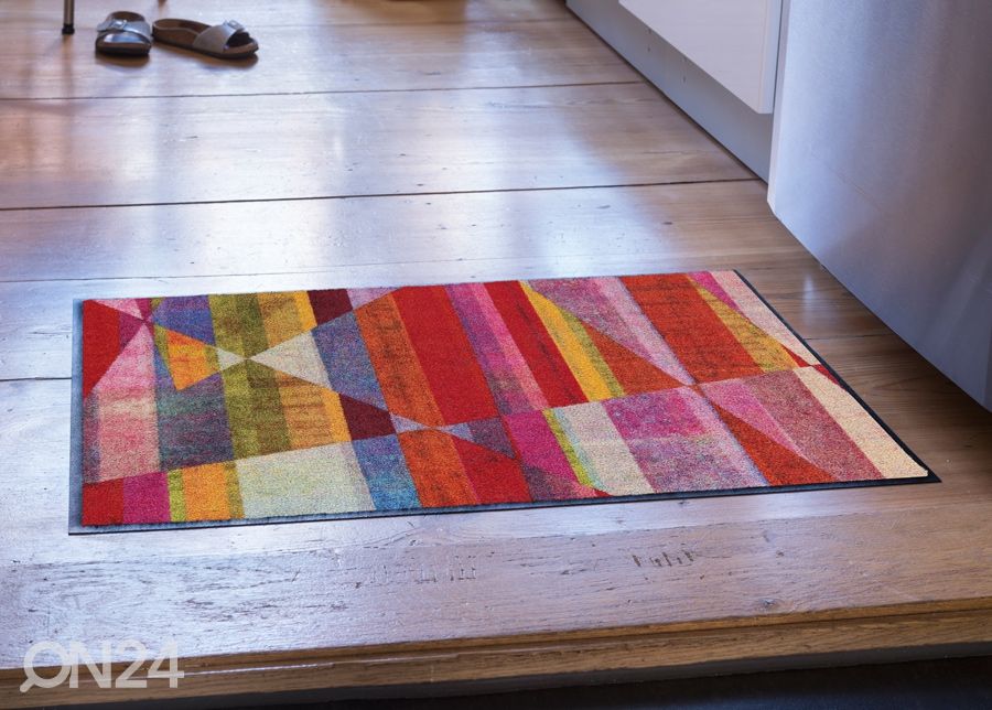Ovimatto Inclined Stripes colourful 50x75 cm kuvasuurennos