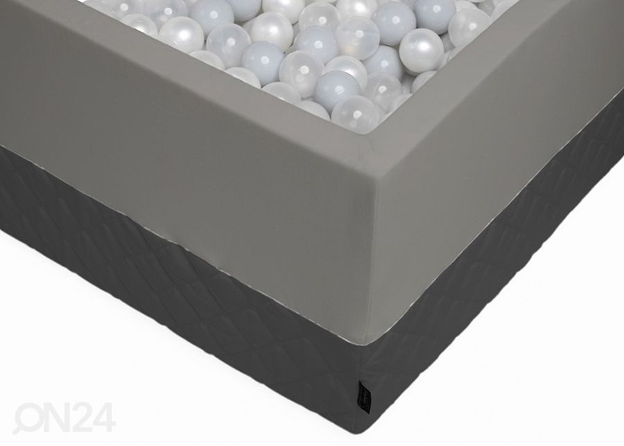 Pallomeri 90x90x40 + 200 palloa kuvasuurennos